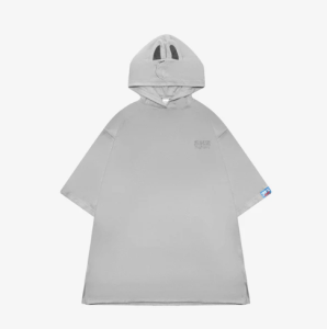 (Preorder) PONCHO - Wolf Chan / SKZ Sauna