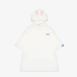 (Preorder) PONCHO - Leebit / SKZ Sauna 