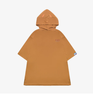 (Preorder) PONCHO - Han Quokka / SKZ Sauna 