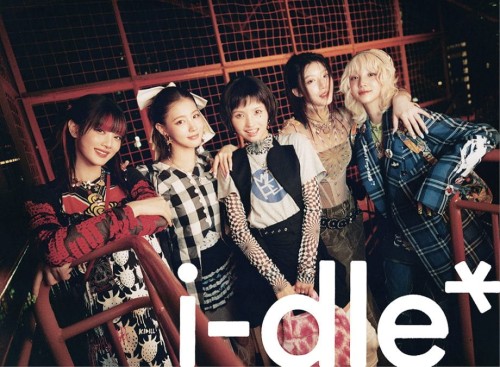 album-i-dle-japan-1st-ep-album-i-dle-limited-edition-920x676.jpg
