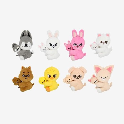 stray-kids-dominate-celebrate-skzoo-magnet-plush-set.jpg