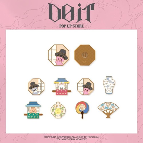 stray-kids-do-it-pop-up-store-skzoo-badge.jpg