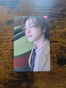  Karta Boynextdoor seasons greetings 25  - Sungho