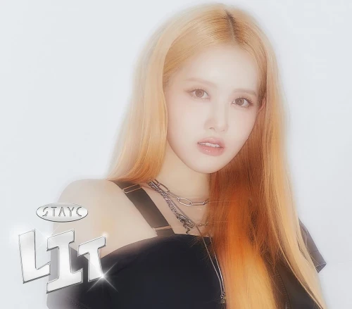 STAYC_Sieun_Lit_album_cover.webp