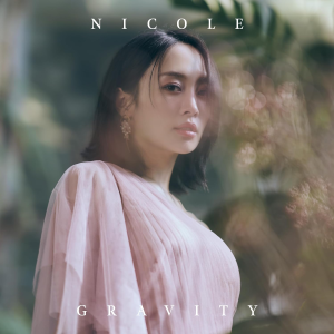 Nicole (Kara) - Gravity (wersja limitowana A)