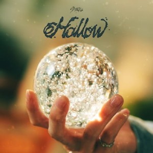 STRAY KIDS - HOLLOW (wersja standardowa)